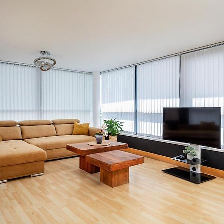 Large Central Penthouse In Leeds Leeds  Buitenkant foto