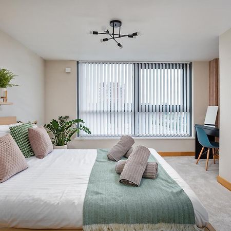 Large Central Penthouse In Leeds Leeds  Buitenkant foto
