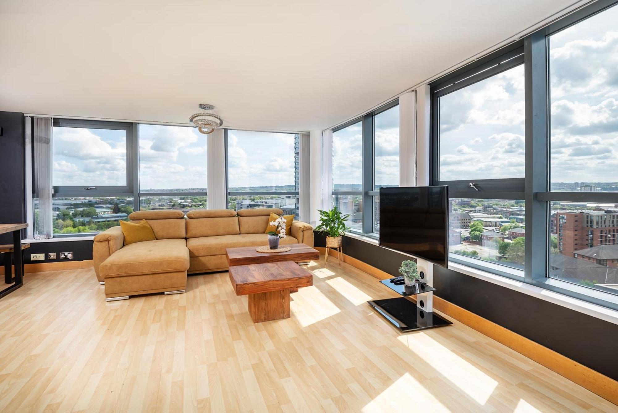 Large Central Penthouse In Leeds Leeds  Buitenkant foto